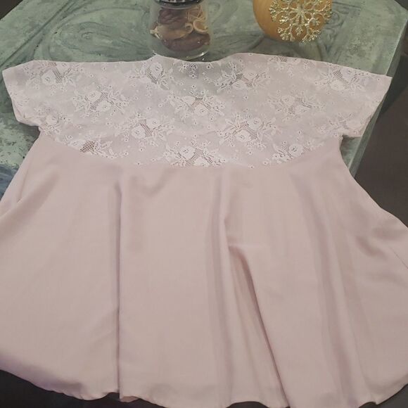 H&m FLOWY BLUSH PINK LACE TOP - Picture 3 of 3
